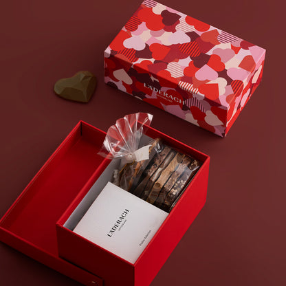 Läderach Details of Love Gift Hamper Small